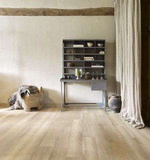 Natural 1351 1